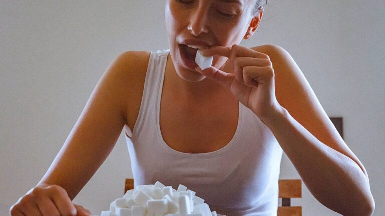 Señales de que tienes exceso de azúcar en la sangre